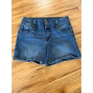 d.jeans  Size 10 Denim Women's Shorts Blue Stretch Mid Rise 3-Button jorts